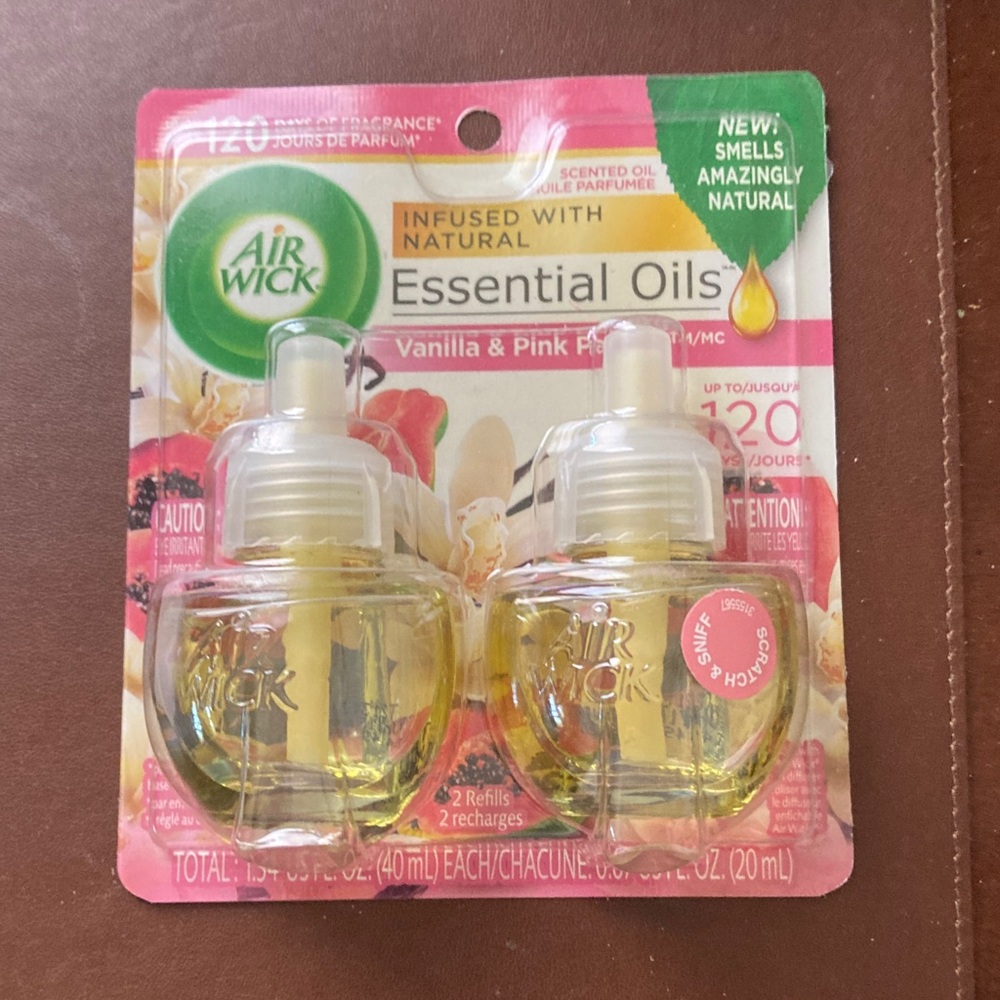 Air Wick Vanilla & Pink Papaya Essential Oil Refills